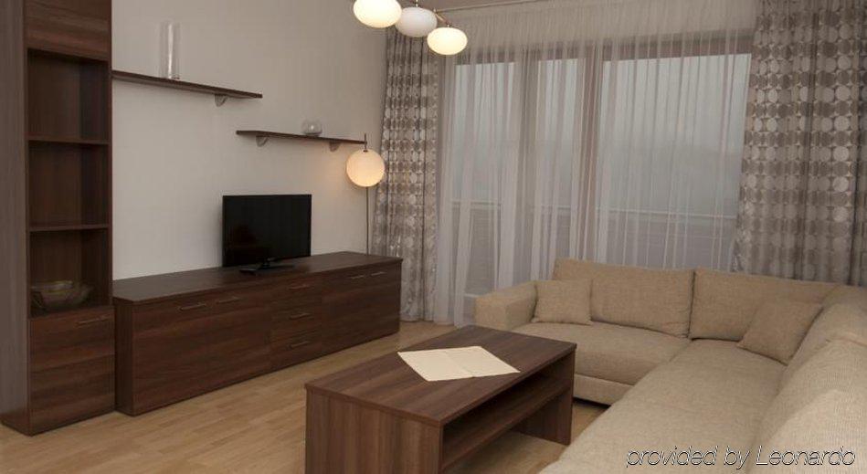 Unipharma Apartments 多纳瓦利 外观 照片
